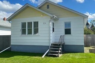 Bungalow for Sale, 216 4th Avenue W, Canora, SK