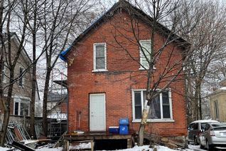 Detached House for Sale, 66 Union St E, Waterloo, ON