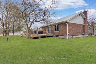 Detached House for Sale, 460 Domville St, Wellington North, ON