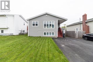 Detached House for Sale, 9 Scammell Crescent, Mount Pearl, NL