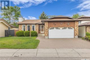 Detached House for Sale, 111 Smoothstone Crescent, Saskatoon, SK