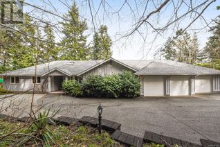 Detached House for Sale, 6410 Coho Dr, Courtenay, BC