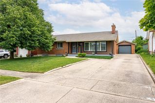 Bungalow for Sale, 44 Hillgarden Road, St. Catharines, ON