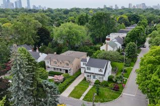 Detached House for Sale, 194 Bayview Heights Dr, Toronto, ON