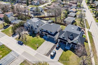 Detached House for Sale, 600 Maplehurst Ave, Oakville, ON
