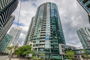 Condo Apartment for Sale, 373 Front St W #2207, Toronto, ON
