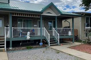 Property for Sale, 7 2 Street Se, Redcliff, AB