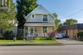 Detached House for Sale, 588 Ingersoll Avenue, Woodstock, ON