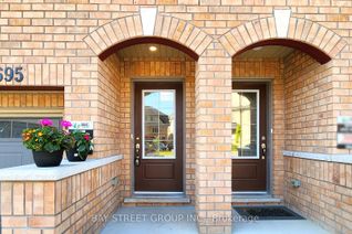 Townhouse for Sale, 2695 Magdalen Path, Oshawa, ON