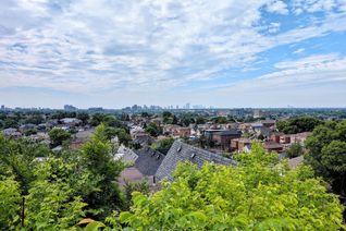 Bungalow for Sale, 33 Venn Cres, Toronto, ON