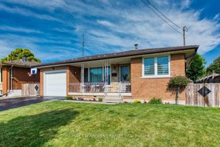 Detached House for Sale, 96 Purdy Cres, Hamilton, ON