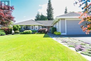 House for Sale, 3035 Royal Vista Way, Courtenay, BC