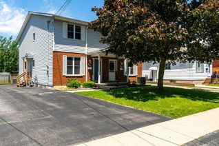 Semi-Detached House for Sale, 714 Cedar Street, Dunnville, ON