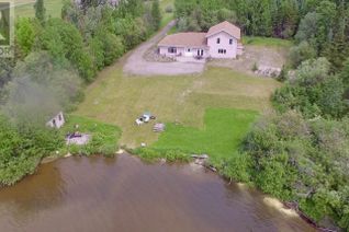 Detached House for Sale, 722 Sandy Beach Rd, Dryden, ON