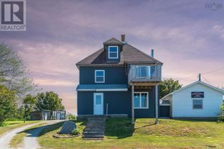 Detached House for Sale, 1 Atlantic Street, Clark's Harbour, NS