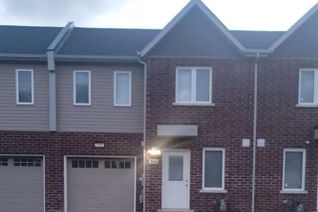 Freehold Townhouse for Sale, 366 Alberta Street, Welland, ON