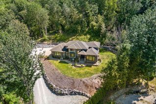 Detached House for Sale, 11650 Hodgkin Road, Mission, BC