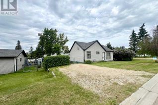 Bungalow for Sale, 4822 47 Street, Bentley, AB