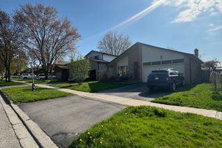 House for Rent, 72 Lowe Blvd, Newmarket, ON