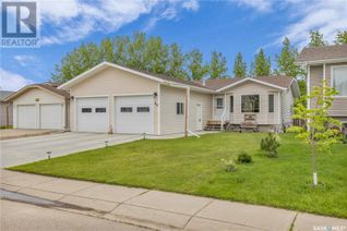 Bungalow for Sale, 98 3rd Street, Humboldt, SK