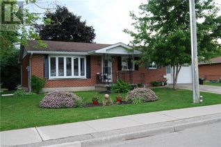 Detached House for Sale, 49 George Street North, Harriston, ON