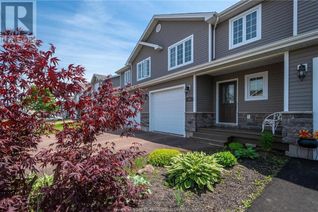Freehold Townhouse for Sale, 28 Oxiard, Dieppe, NB