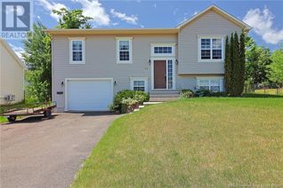 House for Sale, 31 Dawson Drive, Oromocto, NB
