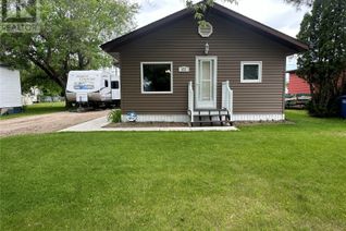 Bungalow for Sale, 631 13th Street, Humboldt, SK