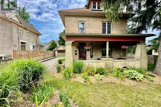 House for Sale, 506 9th Avenue, Hanover, ON
