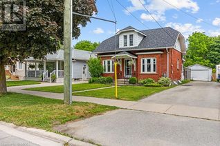 Detached House for Sale, 1131 4th Avenue W, Owen Sound, ON