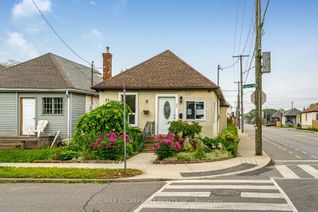 Detached House for Sale, 200 Tragina Ave N, Hamilton, ON