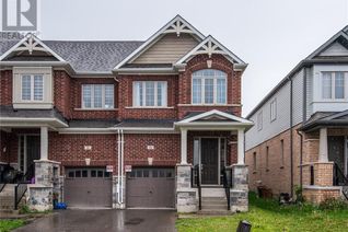 Freehold Townhouse for Sale, 88 Reistwood Drive, Kitchener, ON