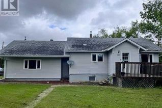 Property for Sale, 100 1 Street, Neilburg, SK