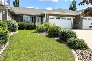 Townhouse for Sale, 2318b Henderson Drive, North Battleford, SK