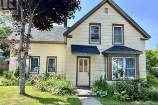 Detached House for Sale, 262 Church Street, Liverpool, NS