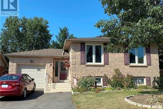 Detached House for Sale, 25 Northville Drive, Paris, ON