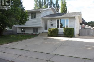 Detached House for Sale, 430 Scissons Crescent, Saskatoon, SK