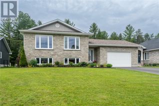 Detached House for Sale, 1020 Beatty Crescent, Deep River, ON