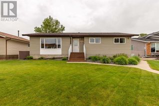 Property for Sale, 12 Fairway Crescent, Foremost, AB