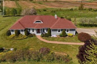 Bungalow for Sale, 525 Church Street, Port Williams, NS