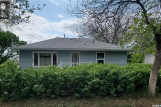 House for Sale, 3160 Rutland Avenue, Gull Lake, SK