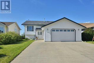 House for Sale, 4702 54 Avenue, Bentley, AB