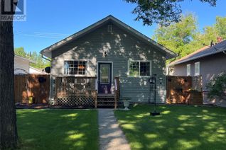 Detached House for Sale, 531 1st Street E, Shaunavon, SK