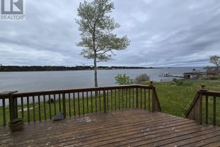 Detached House for Sale, 740 Veterans Memorial Drive, Arichat, NS