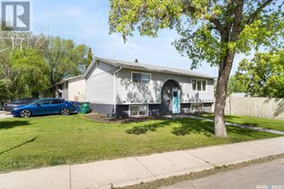 Detached House for Sale, 302 113th Street W, Saskatoon, SK