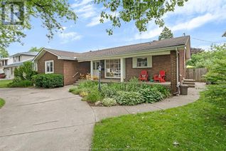 Freehold Townhouse for Sale, 2430 Curry Avenue, Windsor, ON