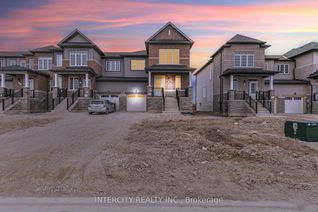 Townhouse for Sale, 11 Carriage Lane N, Wasaga Beach, ON