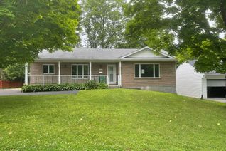 Bungalow for Rent, 683 Pinewood Dr #Main, Peterborough, ON