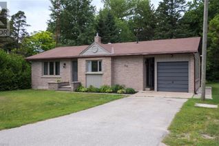 Detached House for Sale, 86 Queen Street, Hepworth, ON
