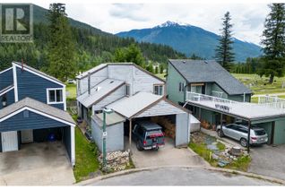 Detached House for Sale, 1852 Corbin Place, Revelstoke, BC